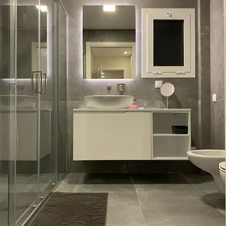 The Place To ! Apartment *