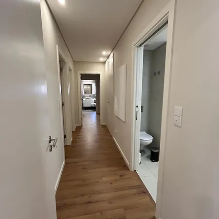 The Place To ! Apartment *