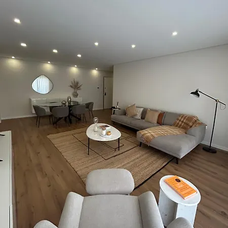 The Place To ! Apartment *